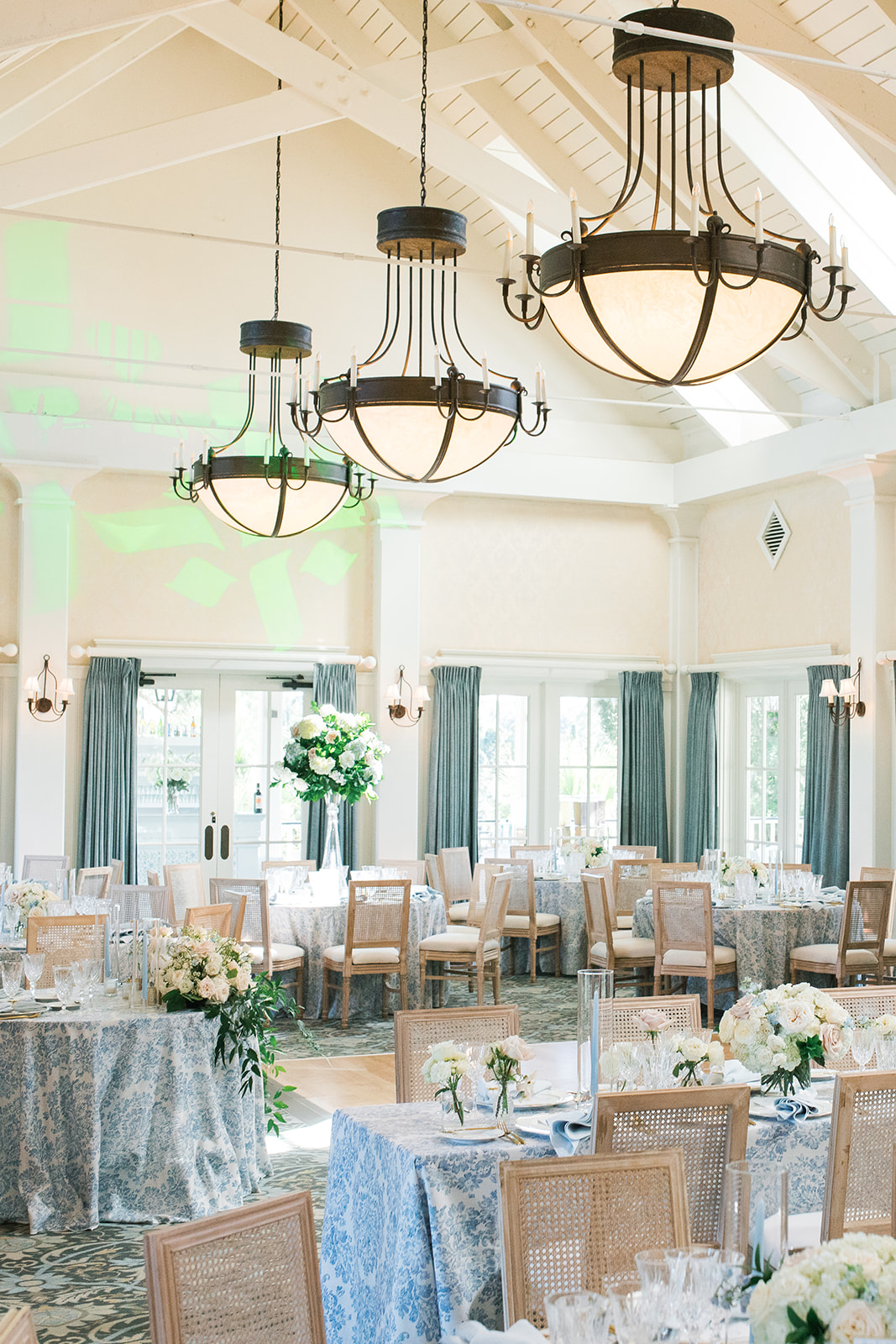 Home 4 reception set up